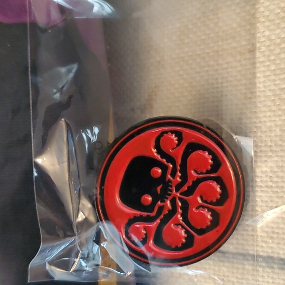 Marvel funko 5 piece collector Corp box - Picture 2 of 12